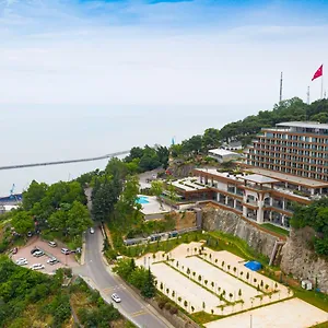 https://radisson-blu-hotel-trabzon.hotelstrabzon.net